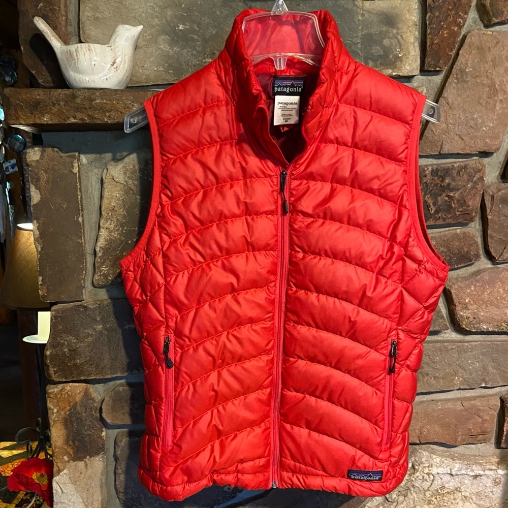 Women’s Patagonia Down Vest size M